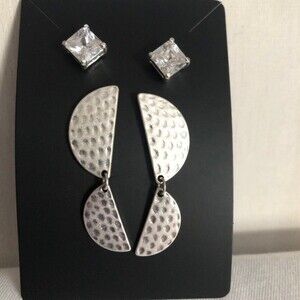 2 Pair Silver Tone Fashion Earrings Rhinestone Stamped Half Circle